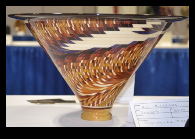 Η τέχνη της ξυλουργικής 1 Woodturning Magic: Crafting Unique Pieces on the Lathe