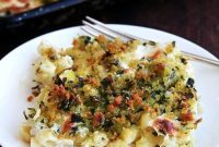 Golden Crispy Macaroni Cheese Bake