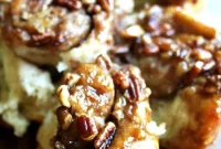 Easy No-Knead Cinnamon Rolls