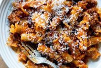 Effortless Instant Pot One Pot Pasta and Meat Sauce
