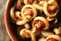 Marcella Hazan’s Tomato Sauce Infused with White Wine and Parsley