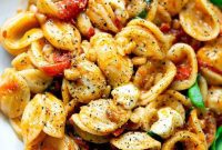 Effortless Cherry Tomato Pasta