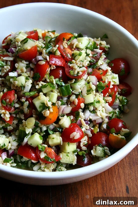 A vibrant bowl of freshly made tabbouleh salad, ready to be enjoyed.