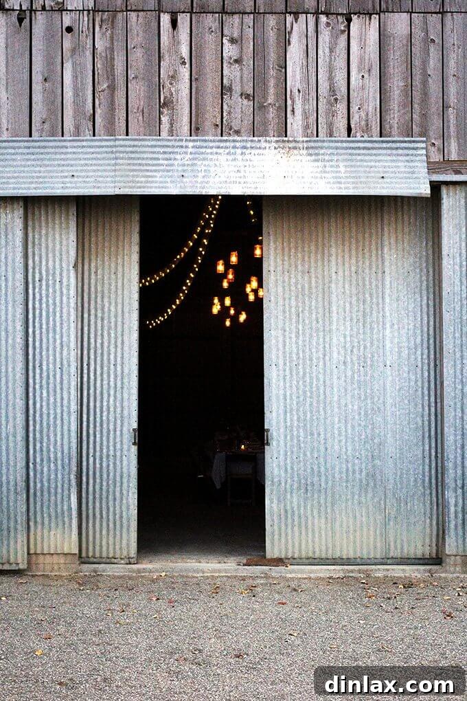 California Olive Ranch The 2017 Olive Harvest 11 Guests enjoying a rustic barn dinner, showcasing community and local food.