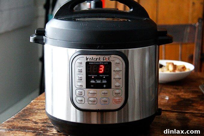 Instant Pot set to 3 minutes, low pressure, manual.