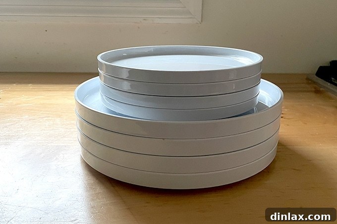 Set of classic white Hellerware plates