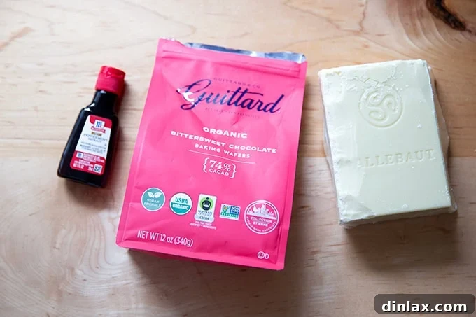 Simple 4-Ingredient Peppermint Bark 3 The ingredients to make peppermint bark.